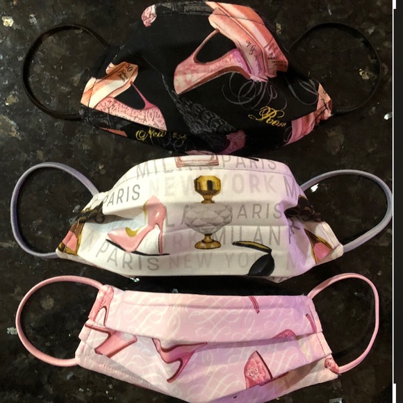 Fashionable Face Masks - Picture 1 of 5